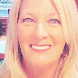 Meet your Posher, Pam